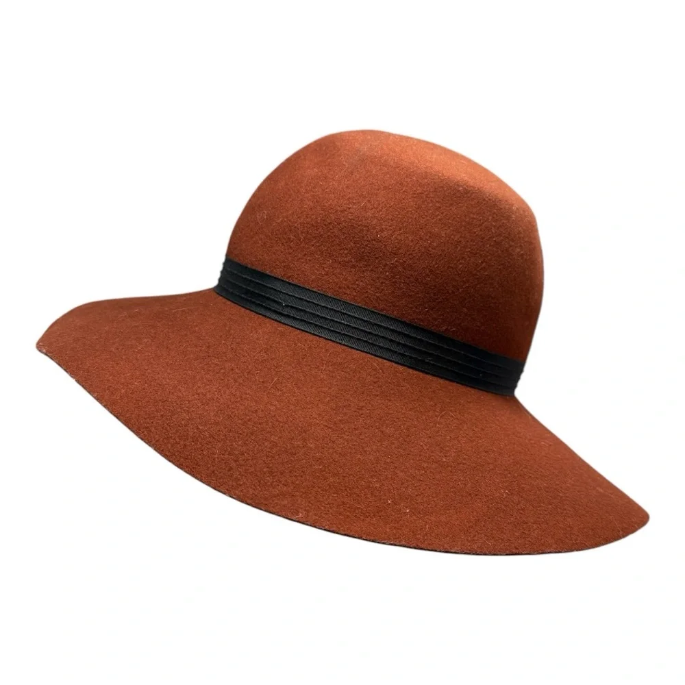 Goorin Bros. Fancy style hat